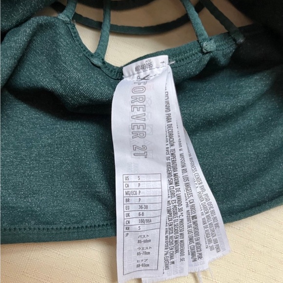 Forever 21 juniors S green seamless abstract graphic bralette - Picture 4 of 5